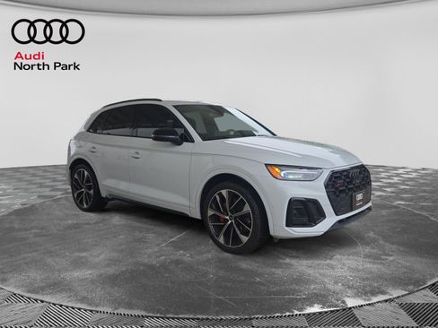 Used 2024 Audi SQ5 Premium Plus AWD/4WD image 7