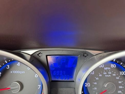 Used 2013 Hyundai Tucson Limited w/ Premium Pkg AWD/4WD image 15