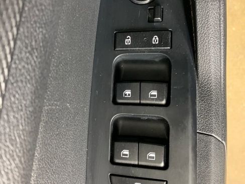 Used 2024 Kia Sportage LX image 17