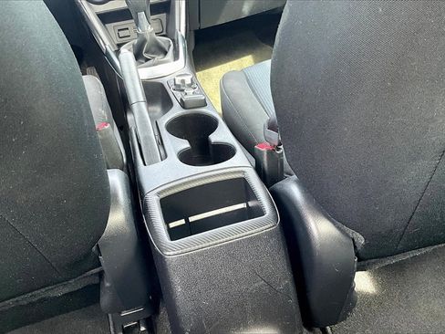 Used 2017 Toyota Yaris iA image 27