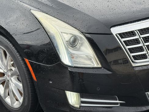 Used 2014 Cadillac XTS Luxury w/ Driver Awareness Package FWD image 9