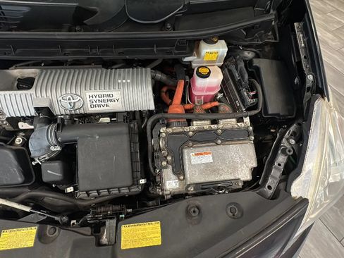 Used 2012 Toyota Prius V Three FWD image 55