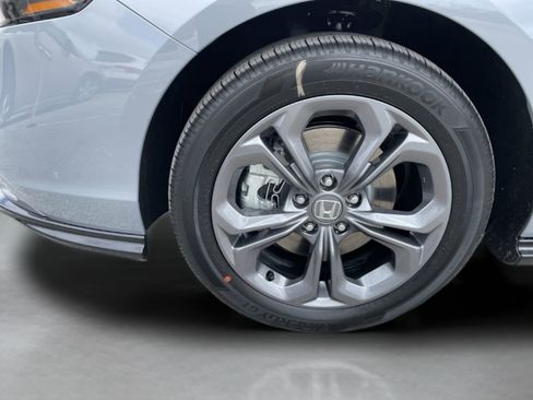 Used 2025 Honda Accord EX-L image 31