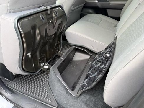 Certified 2019 Toyota Tacoma SR5 image 16