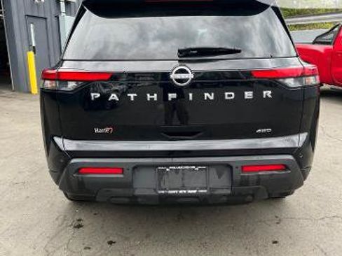 Certified 2025 Nissan Pathfinder SV AWD/4WD image 4