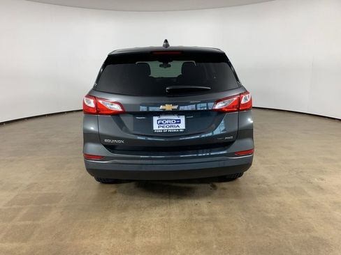 Used 2021 Chevrolet Equinox LS w/ LS Convenience Package AWD/4WD image 11