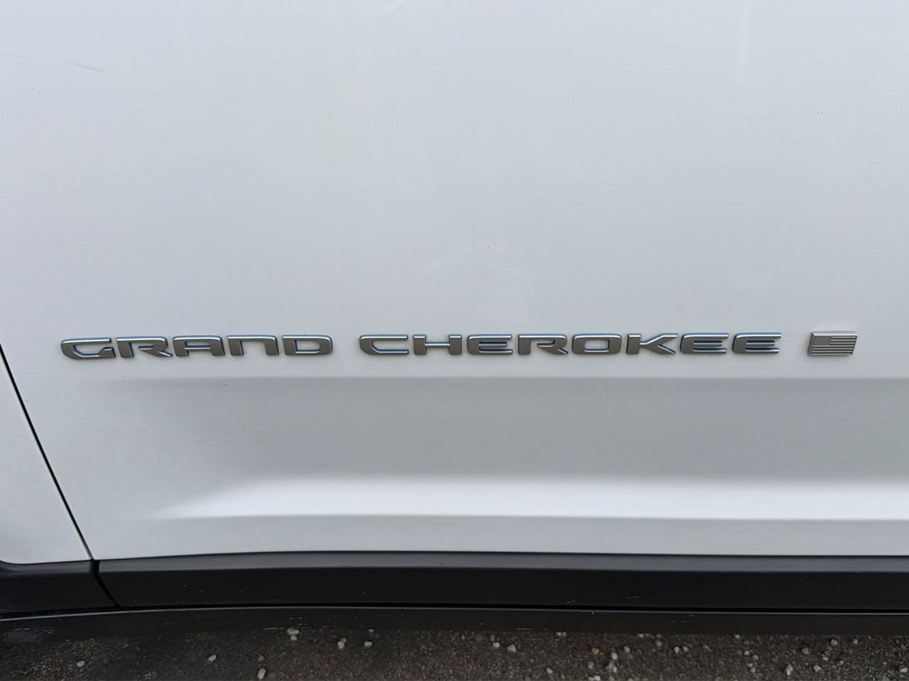 Used 2024 Jeep Grand Cherokee Limited 4xe AWD/4WD image 15