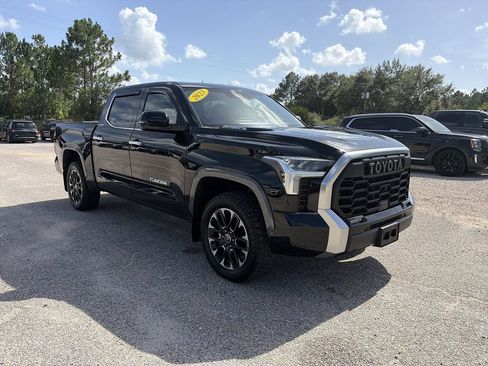 Used 2023 Toyota Tundra Limited AWD/4WD image 8