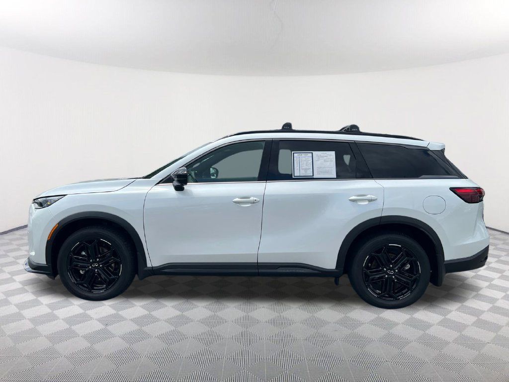 Certified 2026 INFINITI QX60 Sport w/ Dark Cargo Package AWD/4WD image 8