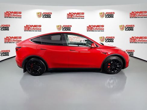 Used 2023 Tesla Model Y Long Range AWD/4WD image 17