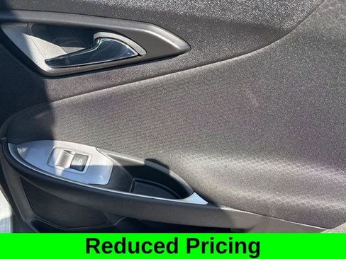 Used 2024 Chevrolet Malibu LT image 36