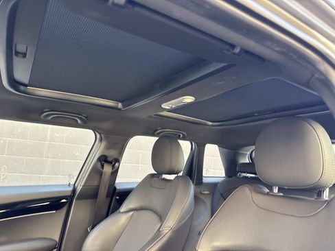 Used 2017 MINI Cooper 2-Door Hardtop FWD image 14