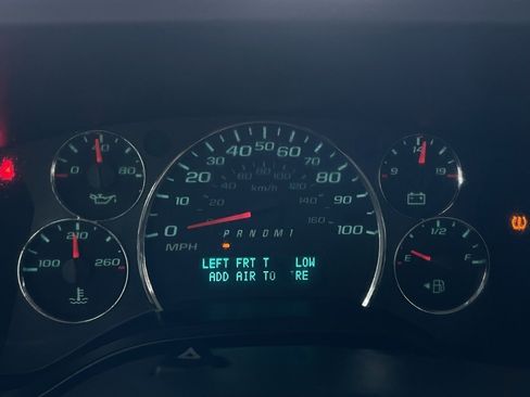 Used 2017 Chevrolet Express 2500 LS image 29