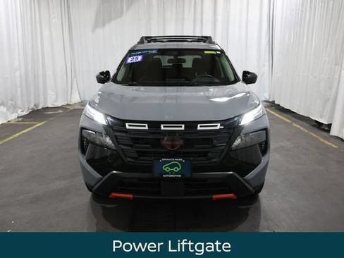 Certified 2025 Nissan Rogue SV AWD/4WD image 7