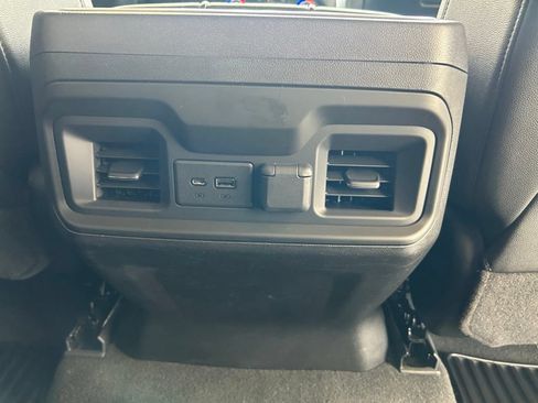 Used 2021 Chevrolet Silverado 1500 RST w/ Redline Edition AWD/4WD image 35