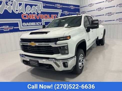 New 2026 Chevrolet Silverado 3500 LT w/ All Star Edition AWD/4WD image 15