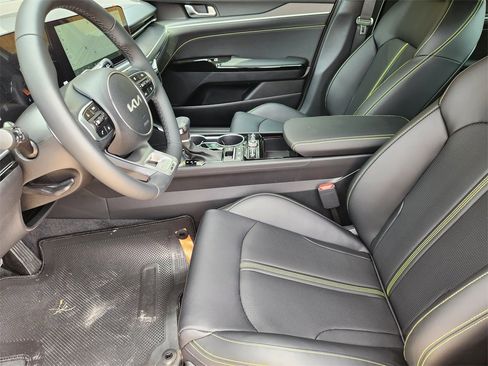New 2026 Kia K5 GT image 9