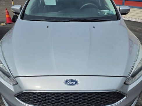 Used 2015 Ford Focus SE FWD image 11