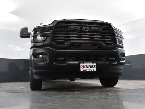 New 2025 RAM 2500 Tradesman w/ Bed Convenience Group AWD/4WD image 44