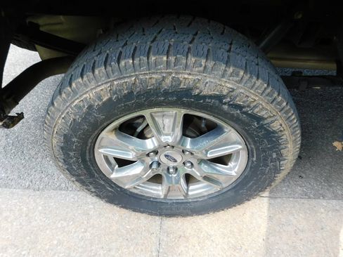 Used 2017 Ford F150 XLT w/ Equipment Group 301A Mid AWD/4WD image 7