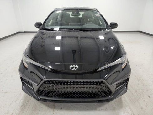 Used 2021 Toyota Corolla SE w/ SE Premium Package FWD image 8