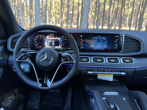 New 2026 Mercedes-Benz GLE 350 4MATIC image 3