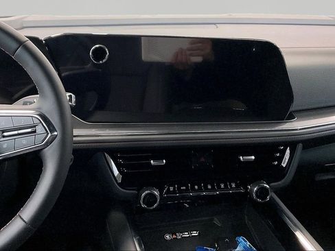 New 2026 Chevrolet Suburban RST w/ Comfort Package AWD/4WD image 7