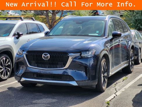 Used 2024 MAZDA CX-90 Plug-In Hybrid w/ Premium Pkg AWD/4WD image 4
