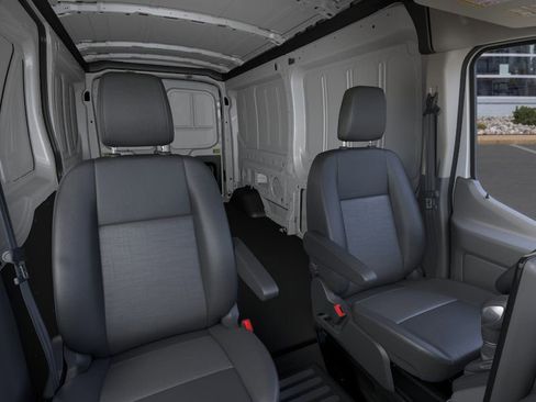 New 2026 Ford Transit 250 148 Medium Roof RWD image 10