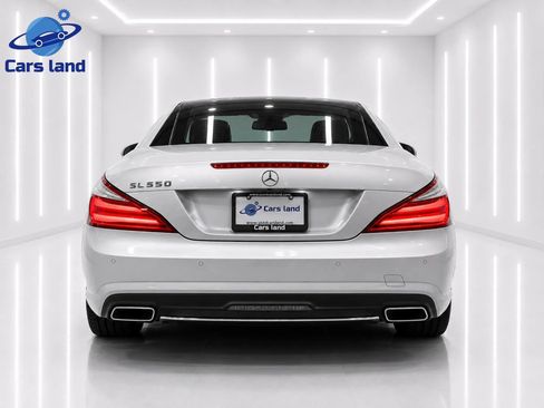 Used 2014 Mercedes-Benz SL 550 image 9