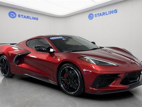 Used 2022 Chevrolet Corvette Stingray Premium Cpe w/ Z51 Performance Package image 13