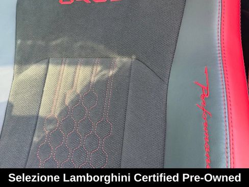 Used 2023 Lamborghini Urus Performante AWD/4WD image 34
