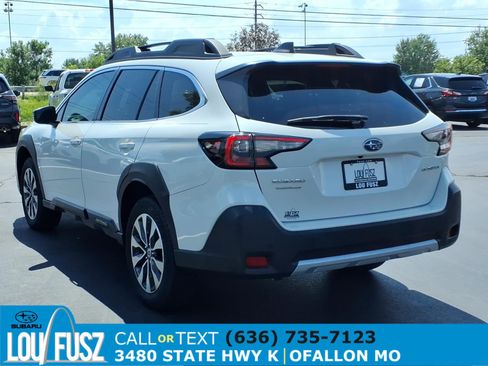 Used 2024 Subaru Outback Limited AWD/4WD image 5