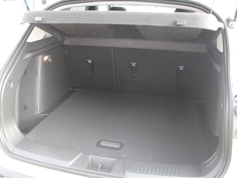 New 2026 Chevrolet Trax ACTIV w/ Sunroof Package image 18