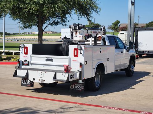 New 2025 Chevrolet Silverado 3500 W/T w/ WT Convenience Package image 14
