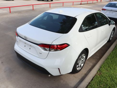 Certified 2024 Toyota Corolla LE FWD image 11