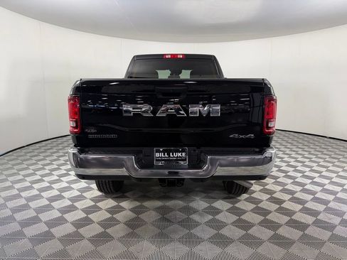 Certified 2025 RAM 2500 Big Horn AWD/4WD image 7