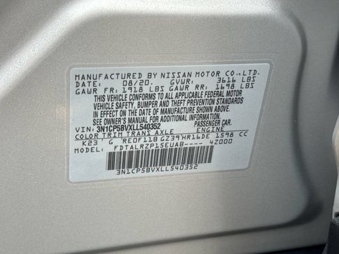 Used 2020 Nissan Kicks S FWD image 28