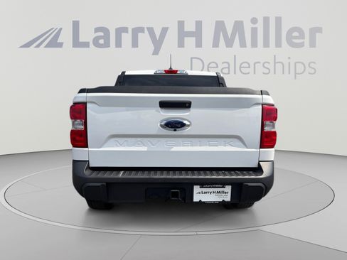 Used 2023 Ford Maverick XL FWD image 4