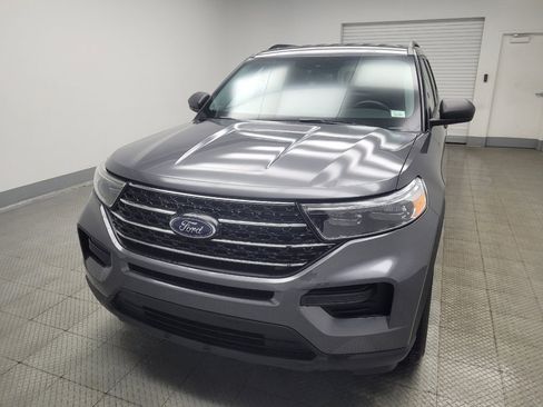Used 2022 Ford Explorer XLT image 15
