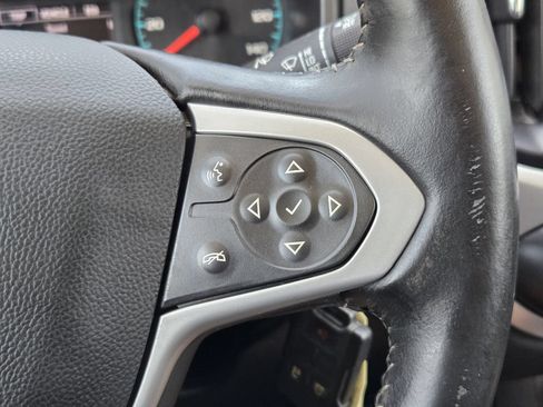 Used 2022 Chevrolet Colorado LT w/ Fleet Safety Package RWD image 29
