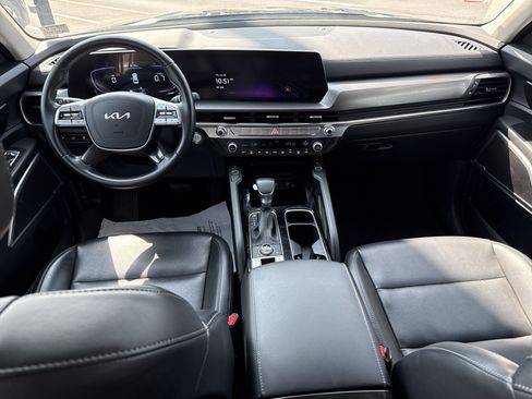Certified 2025 Kia Telluride S AWD/4WD image 15