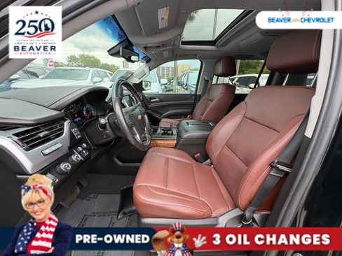Used 2020 Chevrolet Suburban Premier w/ Premier Plus Edition AWD/4WD image 13