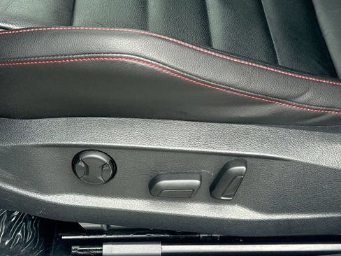 Used 2019 Volkswagen GTI 4-Door FWD image 14