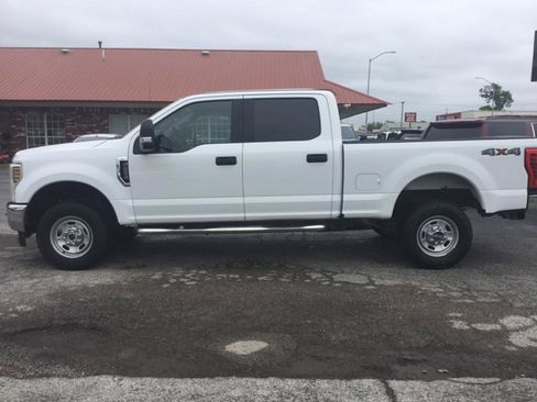 Used 2019 Ford F250 XL w/ Power Equipment Group AWD/4WD image 4