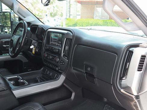 Used 2017 Chevrolet Silverado 2500 LTZ w/ Duramax Plus Package AWD/4WD image 47