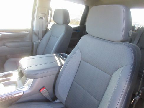 New 2026 GMC Sierra 1500 Elevation image 14