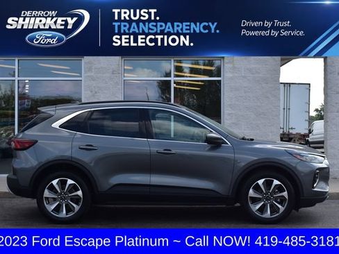 Used 2023 Ford Escape Platinum AWD/4WD image 3
