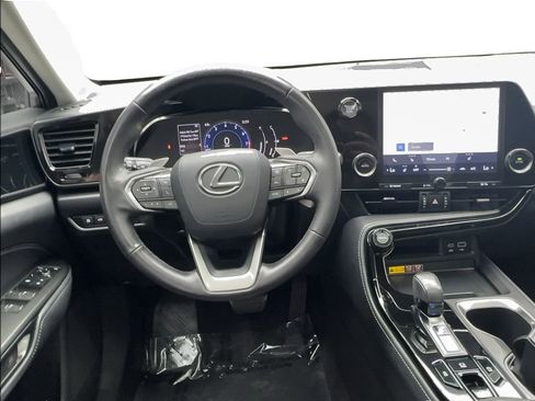 Used 2025 Lexus NX 250 FWD w/ Cold Area Package image 33