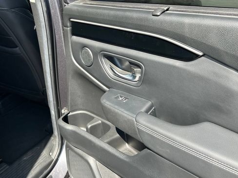 Used 2024 Honda Pilot EX-L image 19